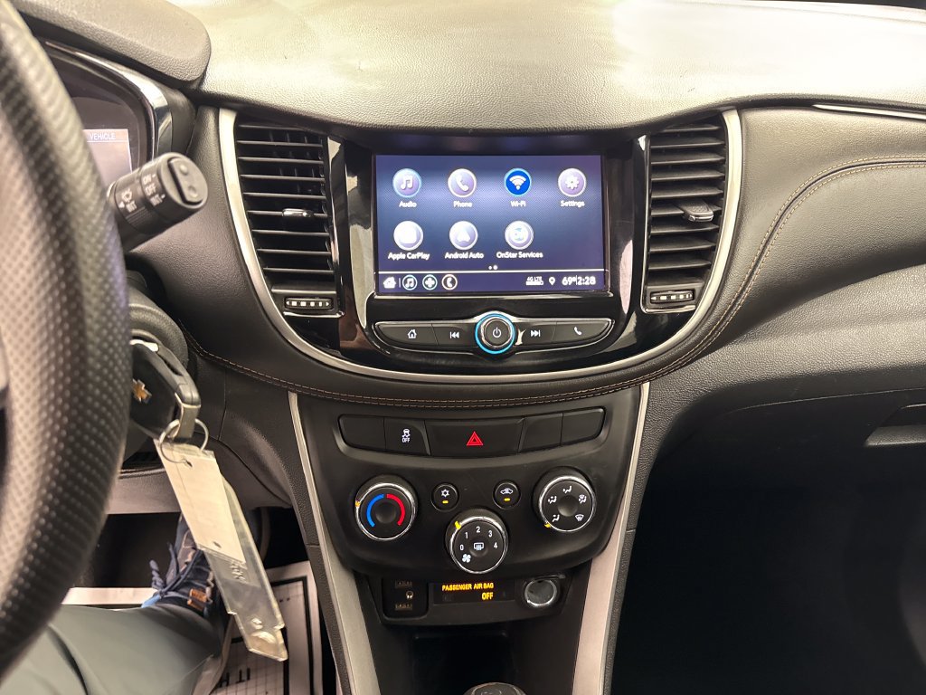 Used 2020 Chevrolet Trax LS w/ Tint and Cruise Package FWD image 17