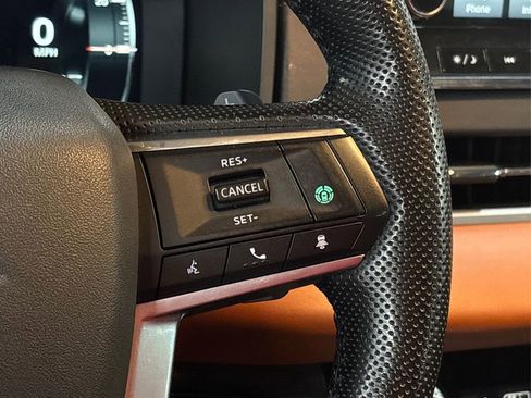 Used 2023 Mitsubishi Outlander SEL image 28