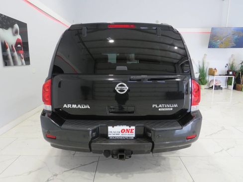 Used 2015 Nissan Armada Platinum w/ Platinum Reserve Package RWD image 4