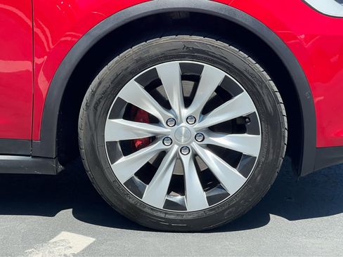 Used 2020 Tesla Model X Performance AWD/4WD image 16