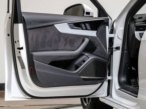 Used 2024 Audi A4 2.0T Premium Plus w/ Premium Plus Package image 46