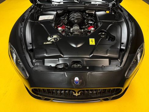 Used 2017 Maserati GranTurismo Sport image 43