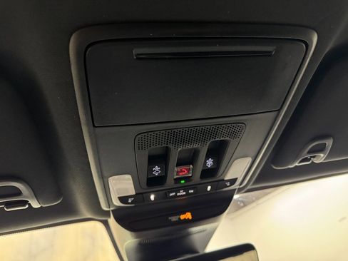 Used 2025 Acura ADX A-Spec image 38