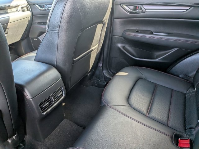 Used 2021 MAZDA CX-5 Carbon Edition FWD image 34