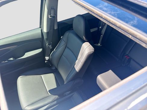 Used 2023 Honda Ridgeline RTL-E image 22