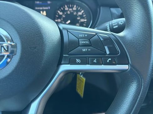 Used 2022 Nissan Rogue Sport S image 20