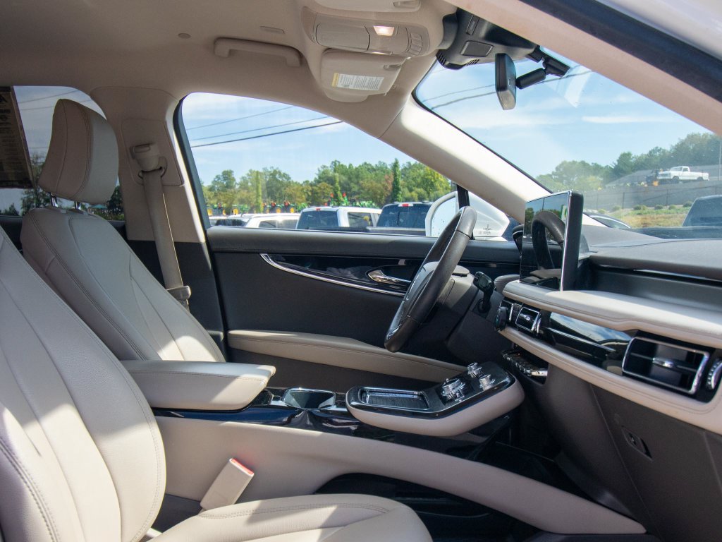 Used 2021 Lincoln Nautilus FWD image 17