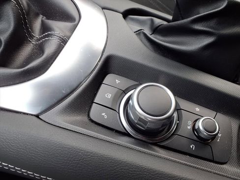 Used 2025 MAZDA MX-5 Miata Club image 7