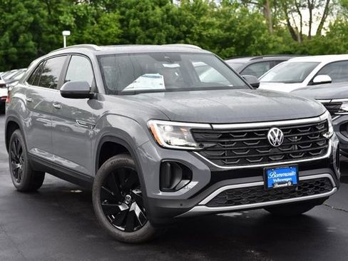 New 2026 Volkswagen Atlas Cross Sport SE AWD/4WD image 2