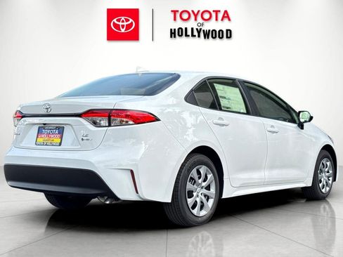 New 2026 Toyota Corolla LE image 4
