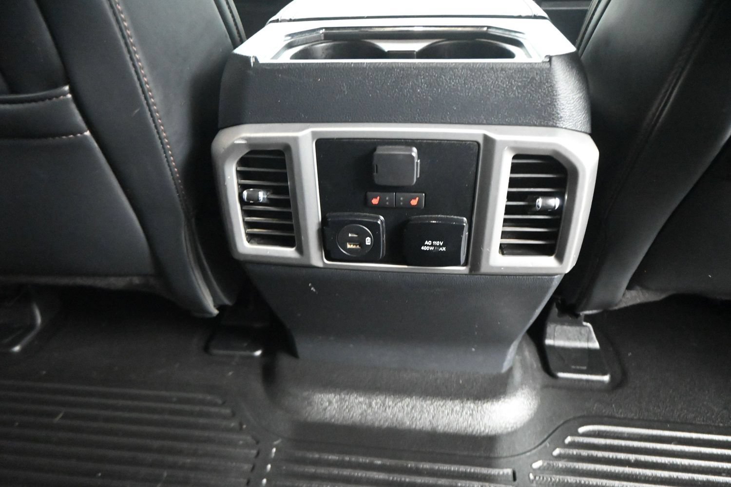 Used 2022 Ford F250 Platinum AWD/4WD image 10