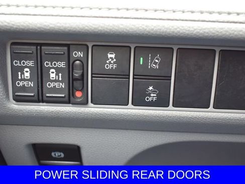 Used 2019 Honda Odyssey EX image 5