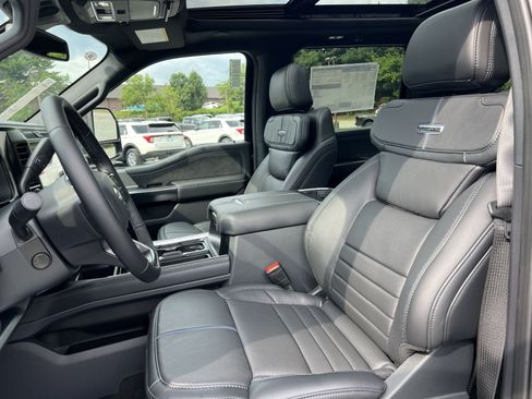New 2026 Ford F450 4x4 Crew Cab Super Duty image 13