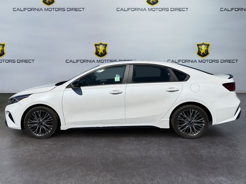 Used 2022 Kia Forte GT-Line w/ GT-Line Premium Package image 2