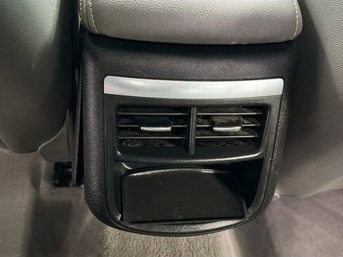 Used 2018 Chevrolet Impala LT image 24