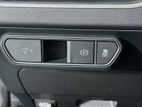 Used 2025 Kia K4 FWD image 17