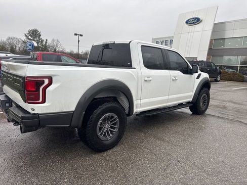 Used 2019 Ford F150 Raptor w/ Equipment Group 802A Luxury image 4