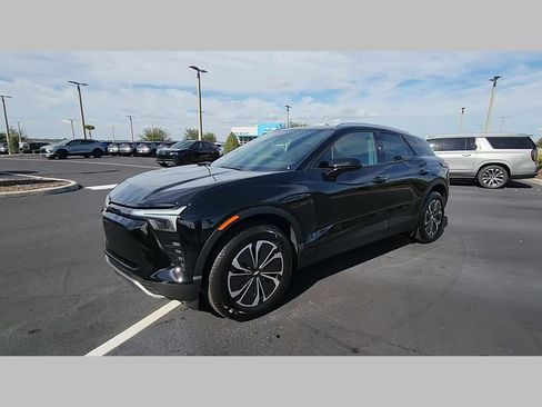 New 2026 Chevrolet Blazer EV LT image 14