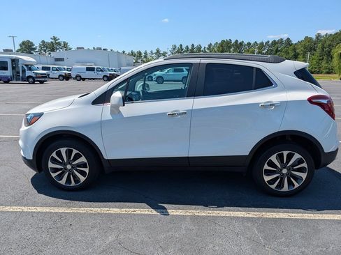Used 2022 Buick Encore Preferred w/ Safety Package AWD/4WD image 25