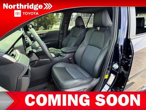 Used 2021 Toyota RAV4 XSE AWD/4WD image 6