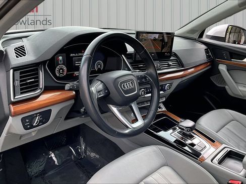 Used 2022 Audi Q5 2.0T Premium Plus w/ Premium Plus Package AWD/4WD image 17