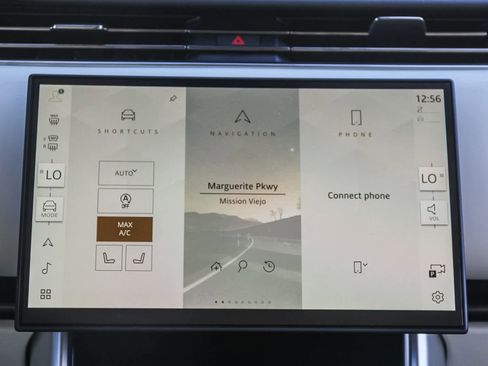 New 2025 Land Rover Range Rover SE image 13