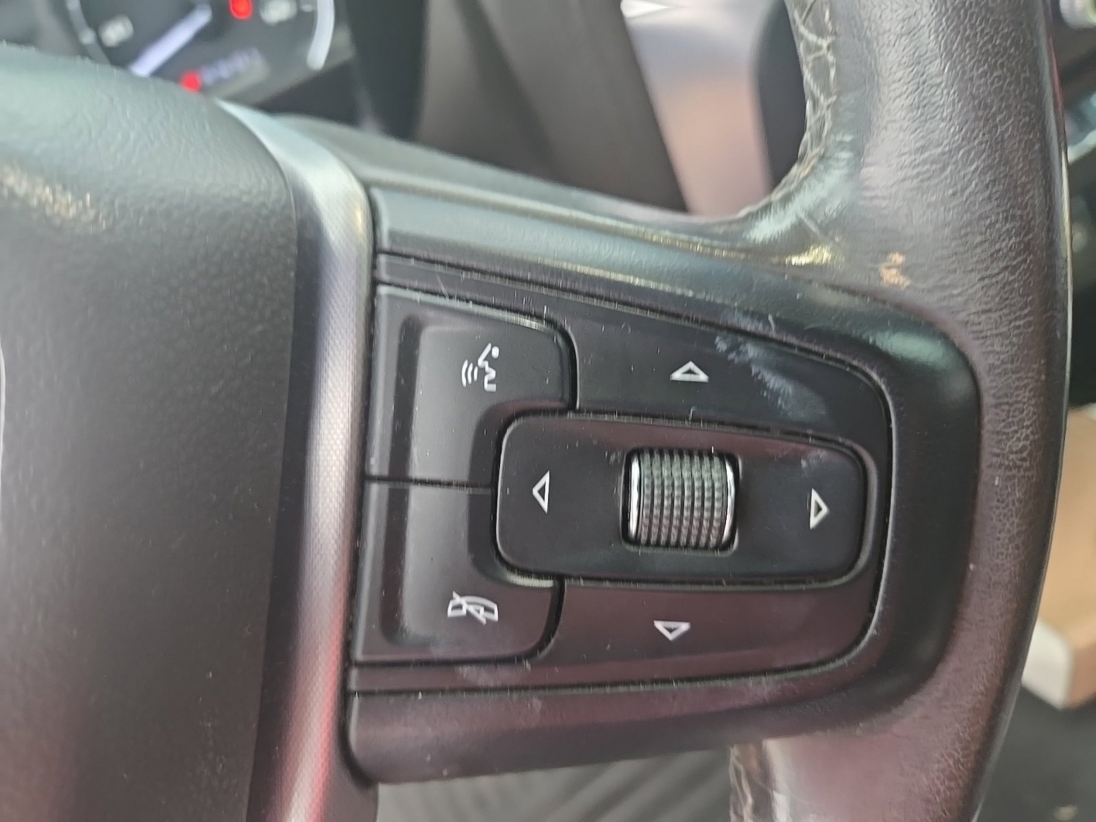 Used 2020 GMC Sierra 1500 Elevation w/ Elevation Value Package RWD image 21