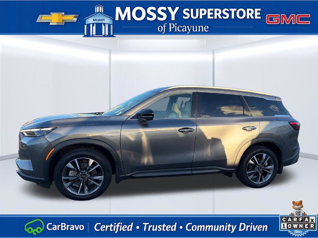 Used 2024 INFINITI QX60 Luxe w/ Performance Audio Package FWD image 3