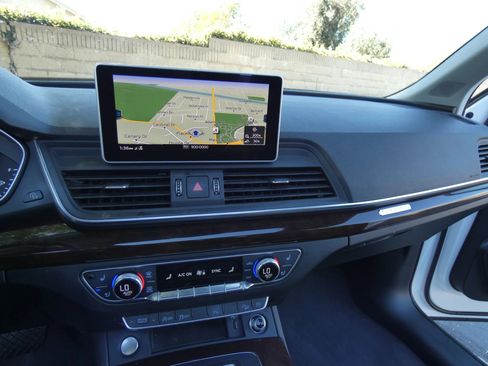 Used 2019 Audi Q5 2.0T Premium Plus w/ Premium Plus Package image 61