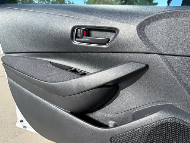 Used 2026 Toyota Corolla LE FWD image 20