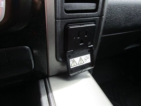 Used 2018 RAM 1500 Sport w/ Sport Premium Group AWD/4WD image 18