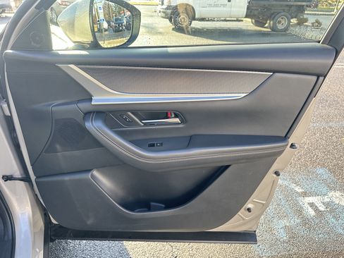 Used 2024 MAZDA CX-90 3.3 Turbo w/ Preferred Plus image 40