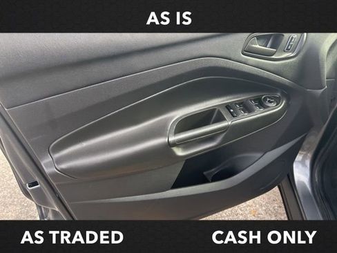 Used 2014 Ford Escape S image 10