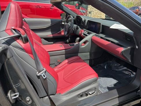 Used 2024 Lexus LC 500 Convertible image 14