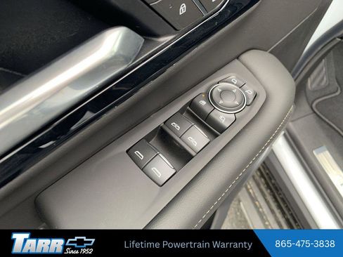 New 2026 Chevrolet Suburban Premier w/ Sun And Tow Package AWD/4WD image 15