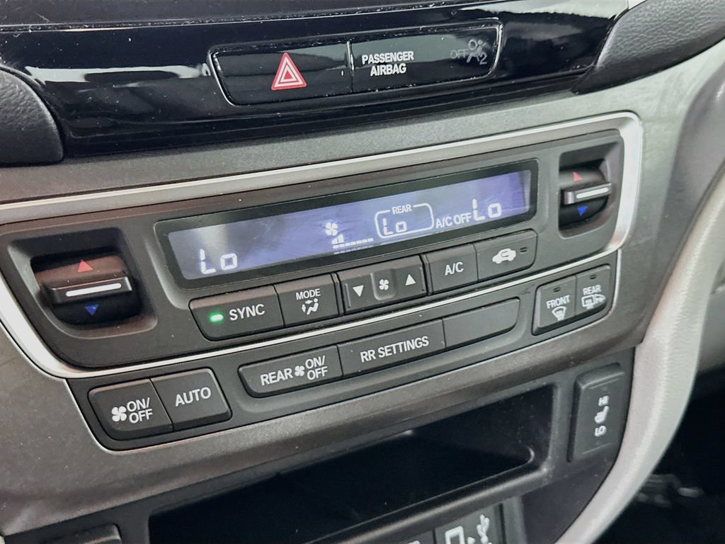 Used 2018 Honda Ridgeline RTL-T image 17