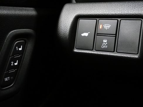 Used 2025 Honda Pilot Elite image 15