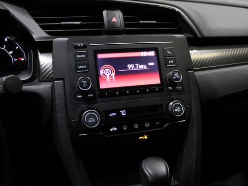 Used 2018 Honda Civic Sport image 25