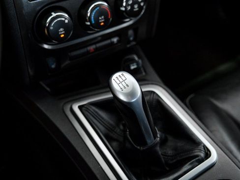 Used 2009 Dodge Challenger R/T RWD image 20