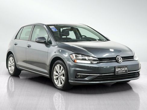 Used 2018 Volkswagen Golf SE FWD image 7