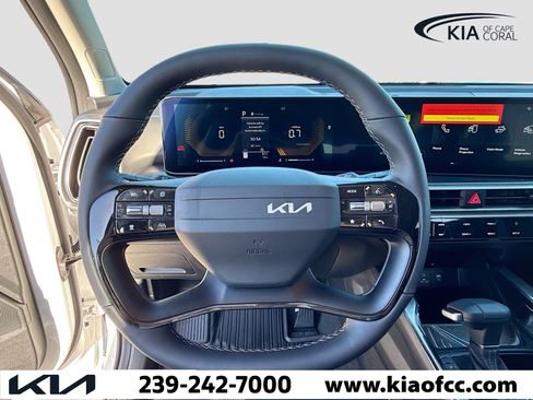 New 2026 Kia Sorento LX FWD image 35