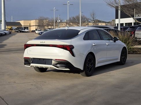 New 2025 Kia K5 LXS image 4