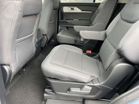 New 2026 Ford Explorer Active image 9