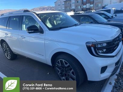 New 2026 Ford Expedition Platinum w/ Platinum Ultimate Package