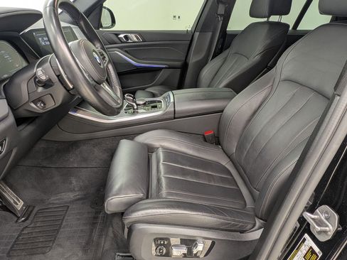 Certified 2022 BMW X5 xDrive40i w/ M Sport Package image 5