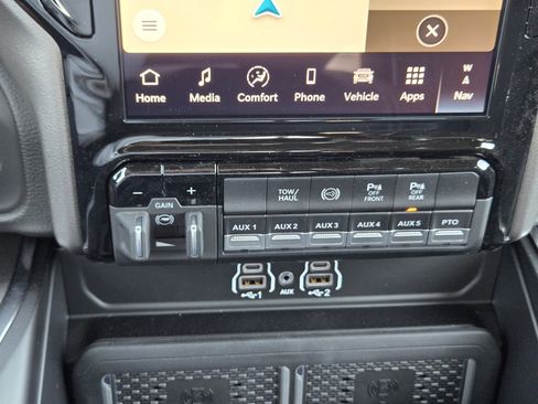 New 2027 RAM 5500 4x4 Crew Cab w/ Laramie Trim Package image 15