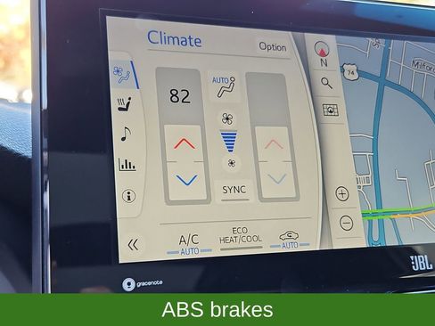 Used 2021 Toyota Venza Limited image 20