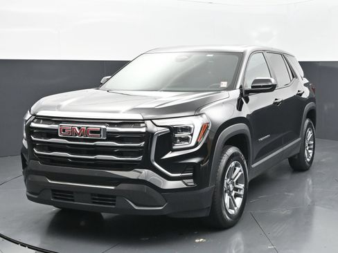 Used 2025 GMC Terrain Elevation AWD/4WD image 1