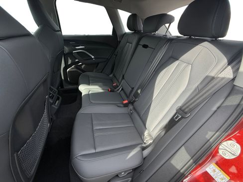 New 2025 Audi Q5 Premium Plus image 16