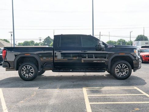 Used 2022 GMC Sierra 2500 AT4 w/ AT4 Preferred Package AWD/4WD image 6